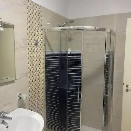 Kompleksi Delijorgji 4 Lägenhet